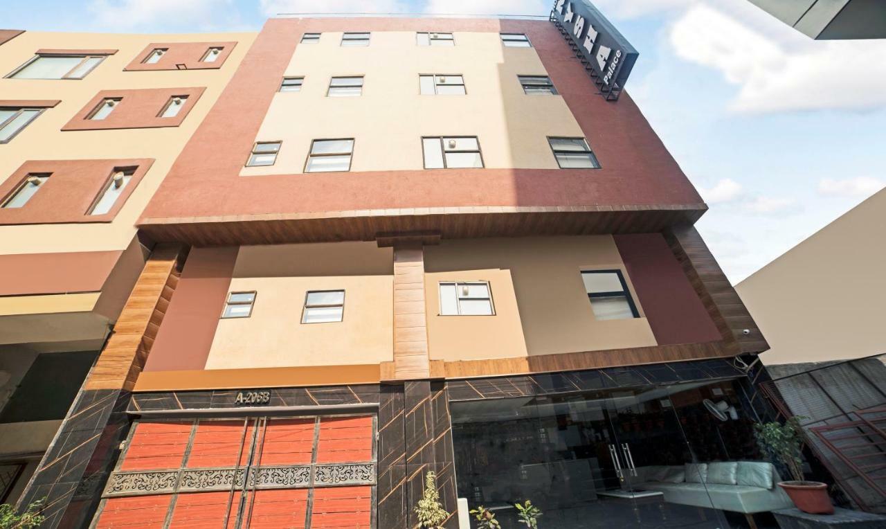 Hotel Nysha Palace Near Igi Airport Új-Delhi Kültér fotó